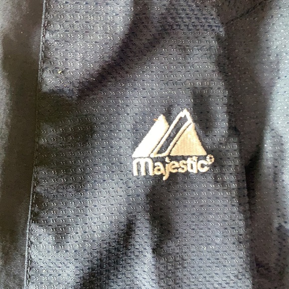 New York Yankees Windbreaker - Picture 3 of 12